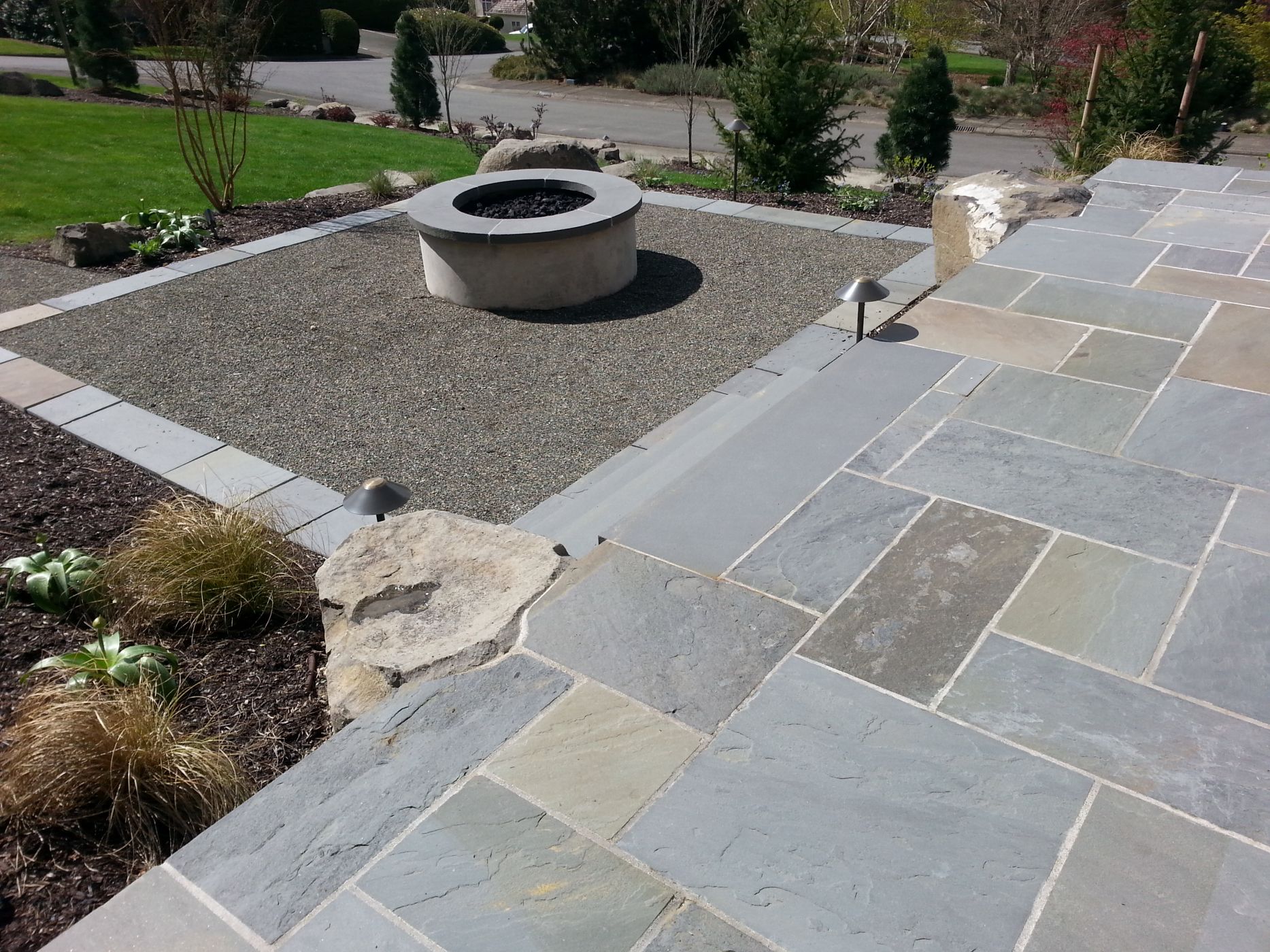 Sammamish Gas Fire Pit And Bluestone Patio Sublime Garden Design