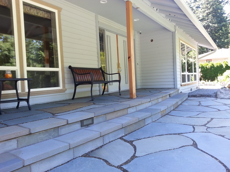 Bothell Natural Bluestone Flagstone Patio And Steps With Clingstone By Sublime Garden Design 8803