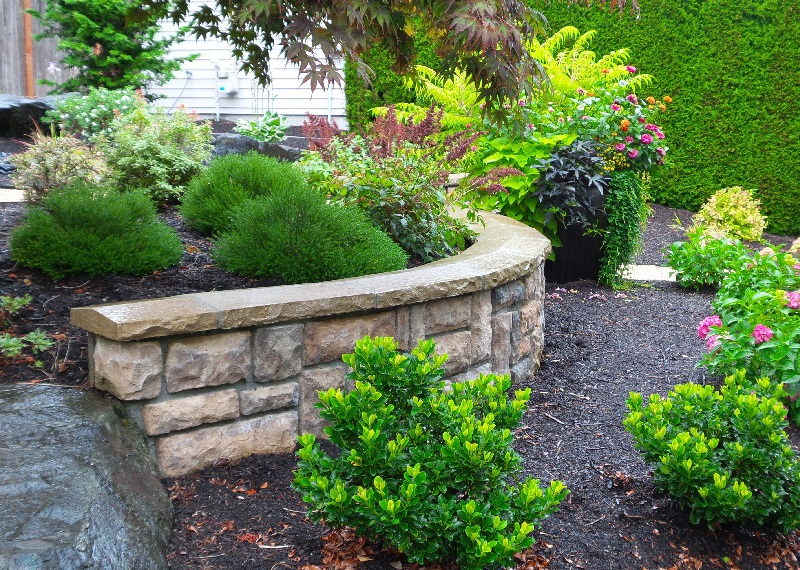 Mill Creek culture stone retaining wall by Sublime Garden Design (800× ...